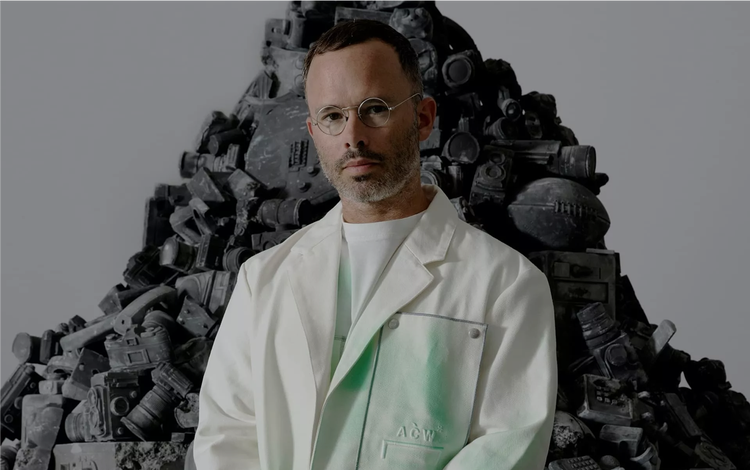 Image of Daniel Arsham.