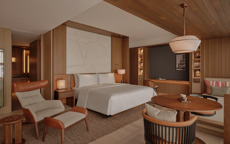 Image of Deluxe Suite interior at Patina Osaka.